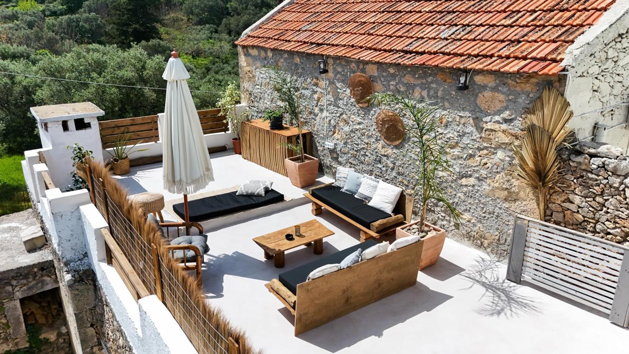 To Patriko Villa Kournas Exterior photo