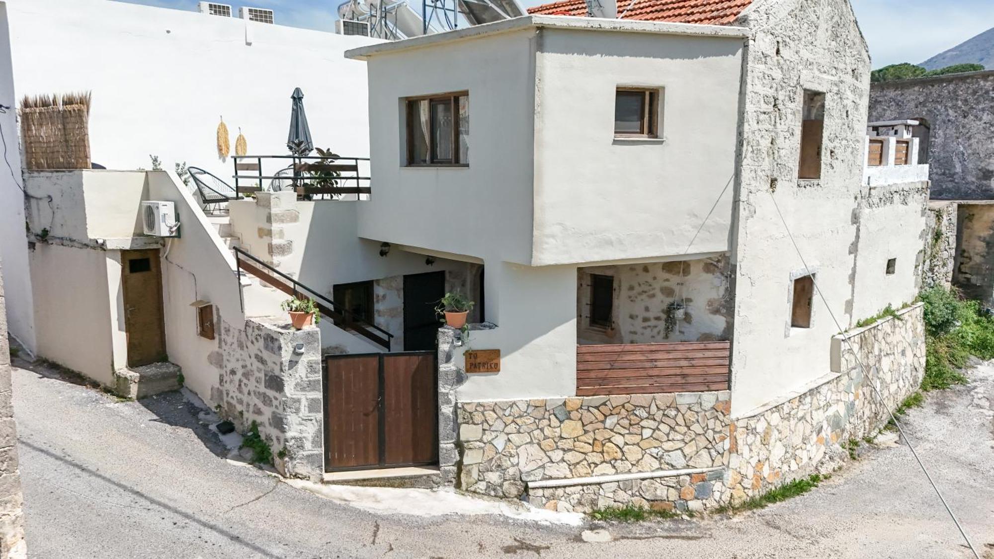 To Patriko Villa Kournas Exterior photo